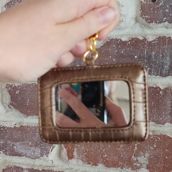 Taylor Swift Rep TV Easter Egg  Hand Designed Purse - Picture 7 of 9